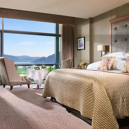 Otel Aghadoe Heights & 5*