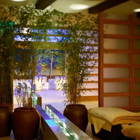 Aghadoe Heights & Fossa